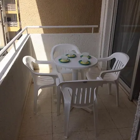 Apartment Smart In Mackenzie Beach Larnaka