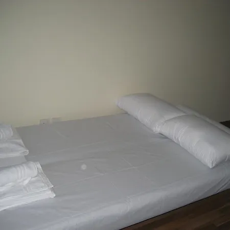 Smart In Mackenzie Beach Appartement Larnaca